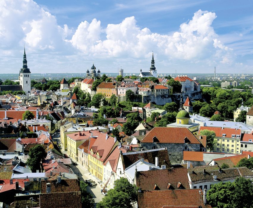 LitauenLettlandEstland, Baltische Hauptstädte und Kurische Nehrung